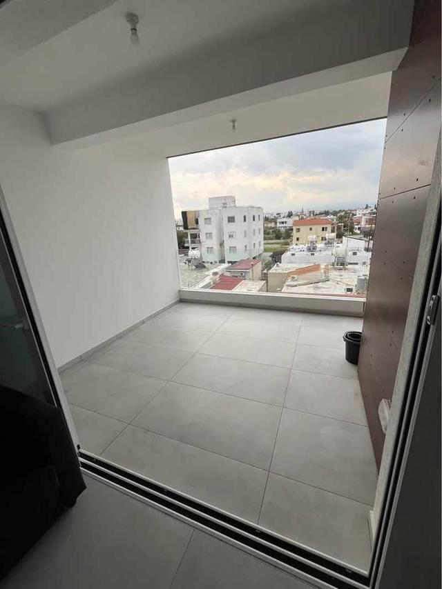2-bedroom penthouse to rent: https://www.bazaraki.com/adv/5793795_2-bedroom-penthouse-to-rent (www.bazaraki.com)