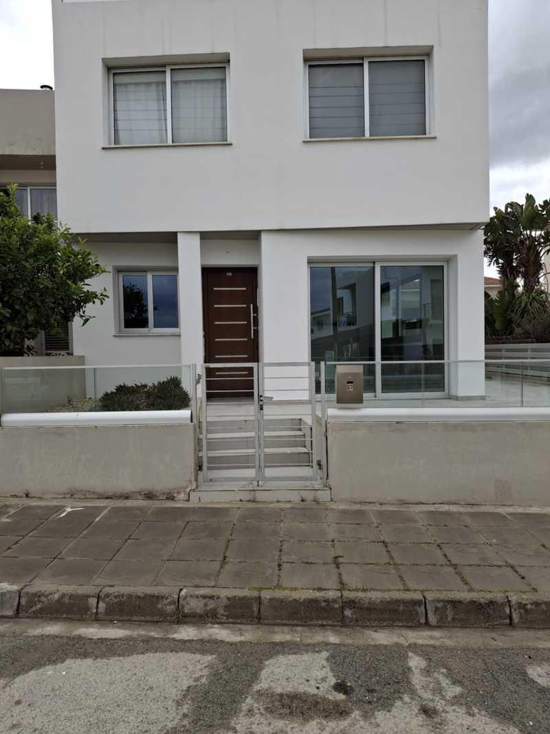 2-bedroom apartment to rent: https://www.bazaraki.com/adv/5761315_2-bedroom-apartment-to-rent (www.bazaraki.com)