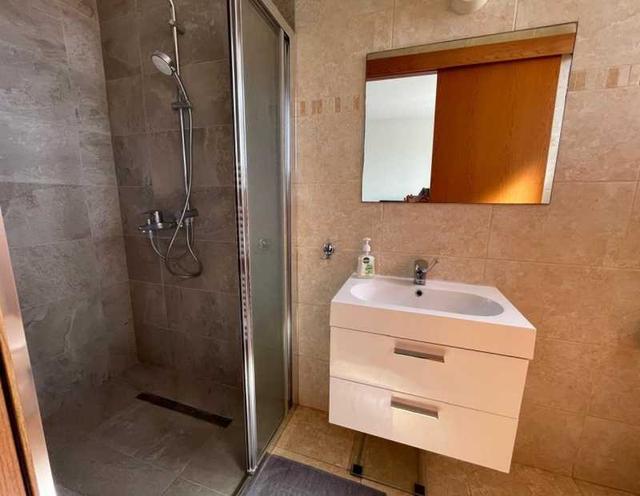 5-bedroom detached house to rent: https://www.bazaraki.com/adv/5798590_5-bedroom-detached-house-to-rent (www.bazaraki.com)