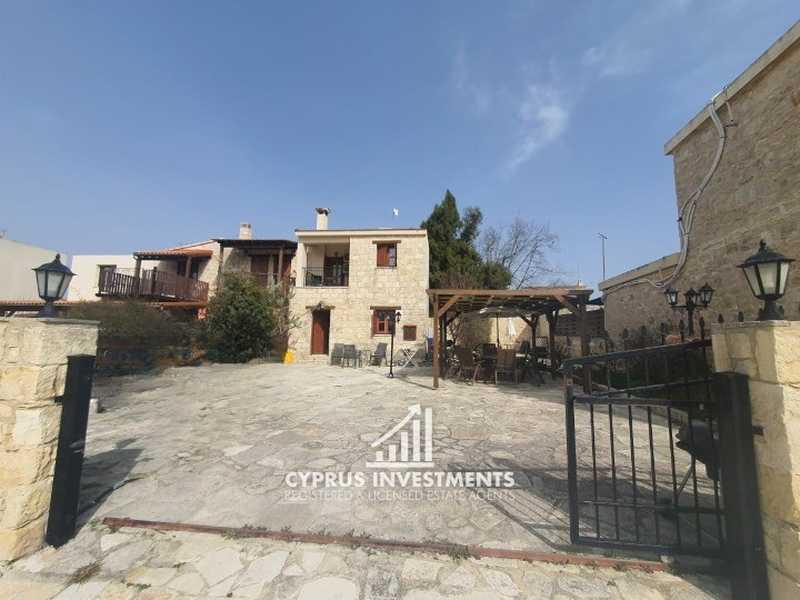 2-bedroom detached house to rent: https://www.bazaraki.com/adv/5783819_2-bedroom-detached-house-to-rent (www.bazaraki.com)