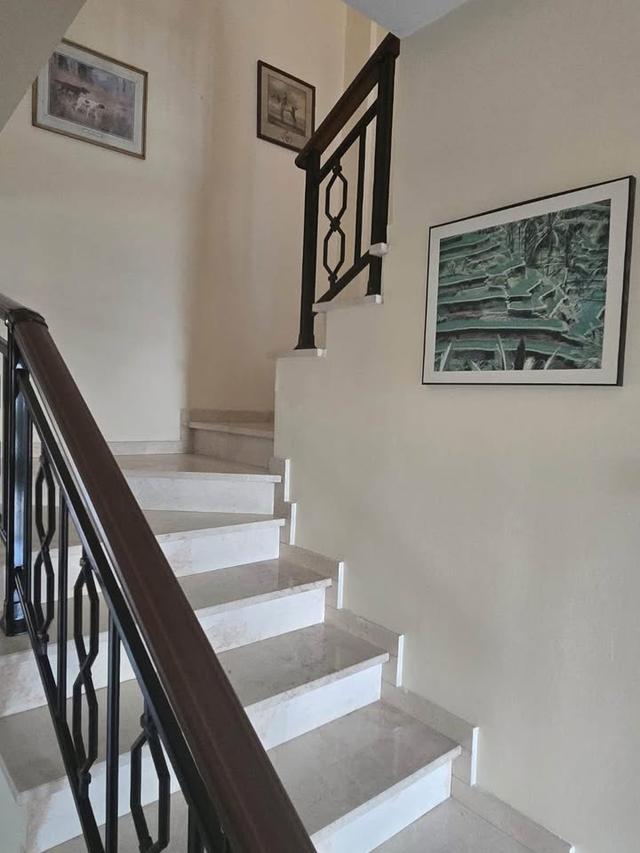 Amazing house for rent: https://www.facebook.com/marketplace/item/1890215501792125 (www.facebook.com)