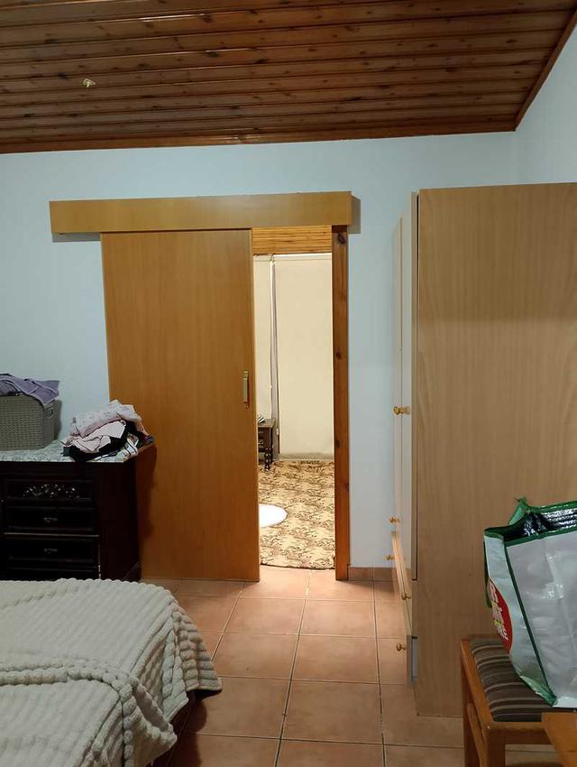 1 room for asian girl: https://www.bazaraki.com/adv/5795059_1-room-for-asian-girl (www.bazaraki.com)