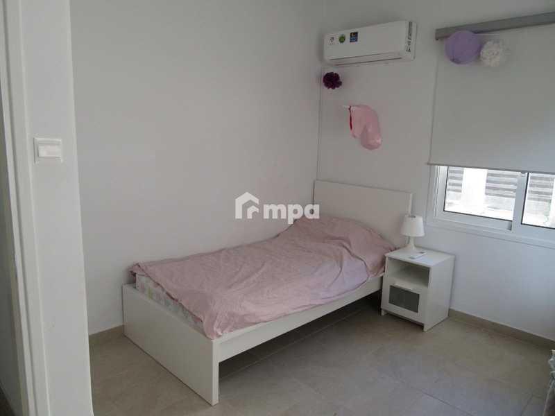 2-bedroom apartment to rent: https://www.bazaraki.com/adv/5797154_2-bedroom-apartment-to-rent (www.bazaraki.com)