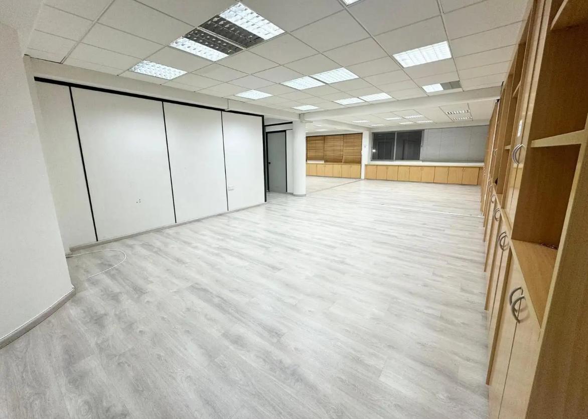 Office in Limassol № 153158: https://dom.com.cy/en/catalog/sale/153158/ (dom.com.cy)