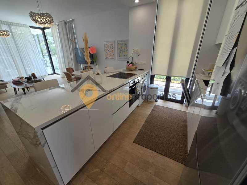 2-bedroom apartment to rent: https://www.bazaraki.com/adv/5796553_2-bedroom-apartment-to-rent (www.bazaraki.com)