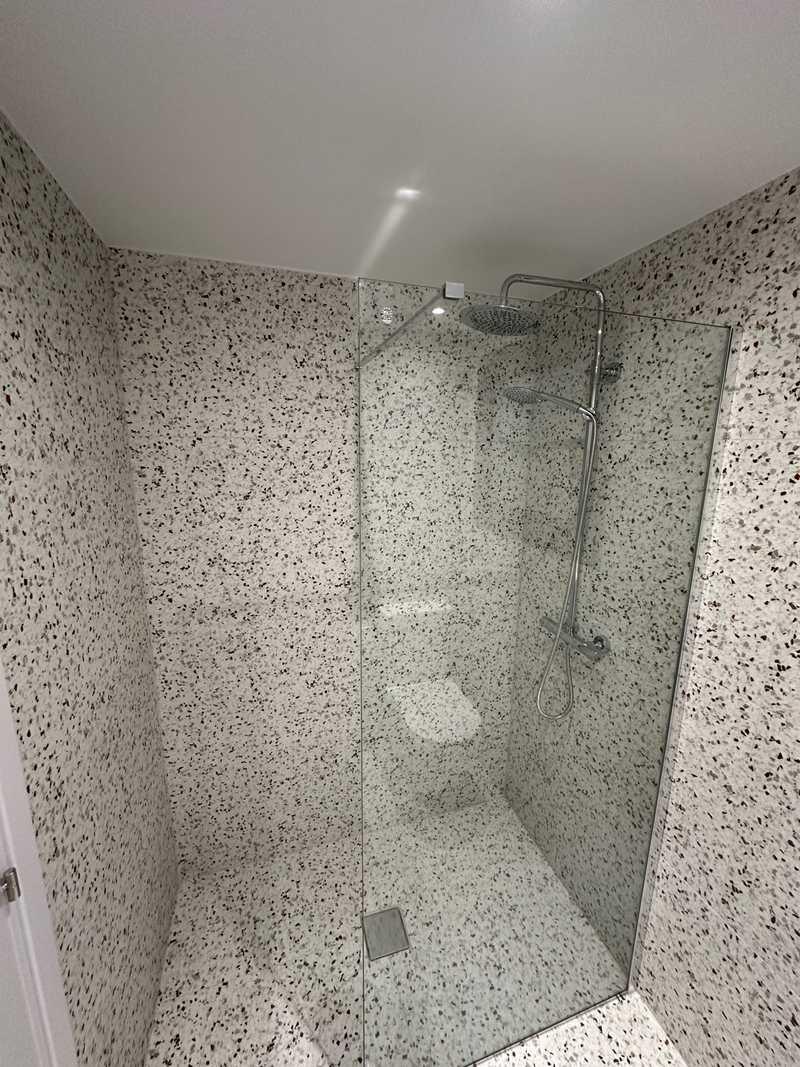 2-bedroom apartment to rent: https://www.bazaraki.com/adv/5767048_2-bedroom-apartment-to-rent (www.bazaraki.com)