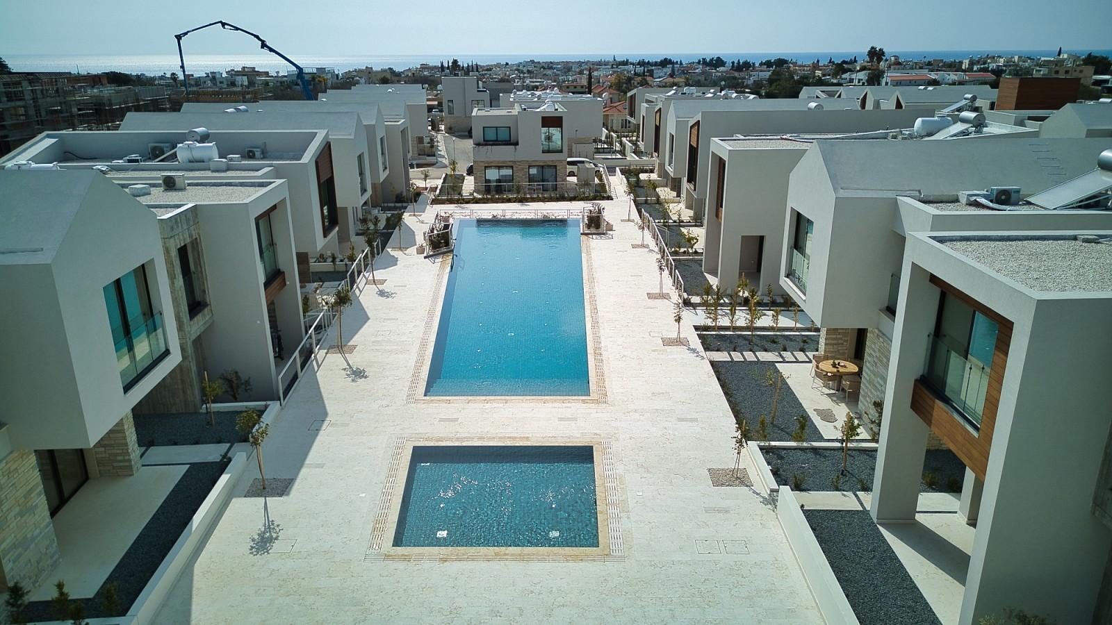 3-bedroom house in Paphos №153847: https://dom.com.cy/en/catalog/rent/153847/ (dom.com.cy)