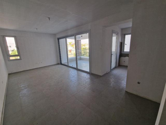 New 2-bedroom flat in Larnaca № 153920: https://dom.com.cy/en/catalog/sale/153920/ (dom.com.cy)