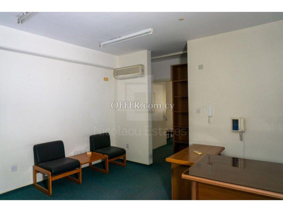 Office for sale in Agioi Omologites suitable for investment: https://www.offer.com.cy/en/office-for-sale-in-agioi-omologites-suitable-for-investment/21-693140/ (www.offer.com.cy)