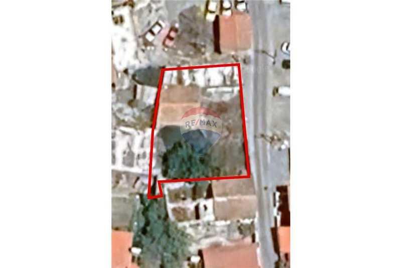 Residential land 365 m²: https://www.bazaraki.com/adv/5798078_residential-land-365-m2 (www.bazaraki.com)