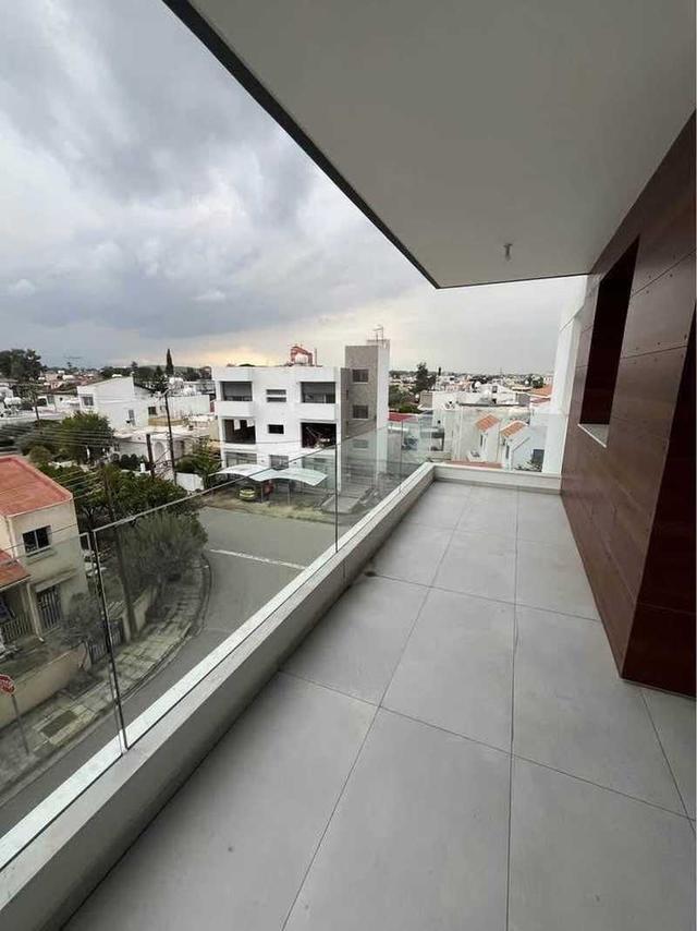2-bedroom penthouse to rent: https://www.bazaraki.com/adv/5793795_2-bedroom-penthouse-to-rent (www.bazaraki.com)