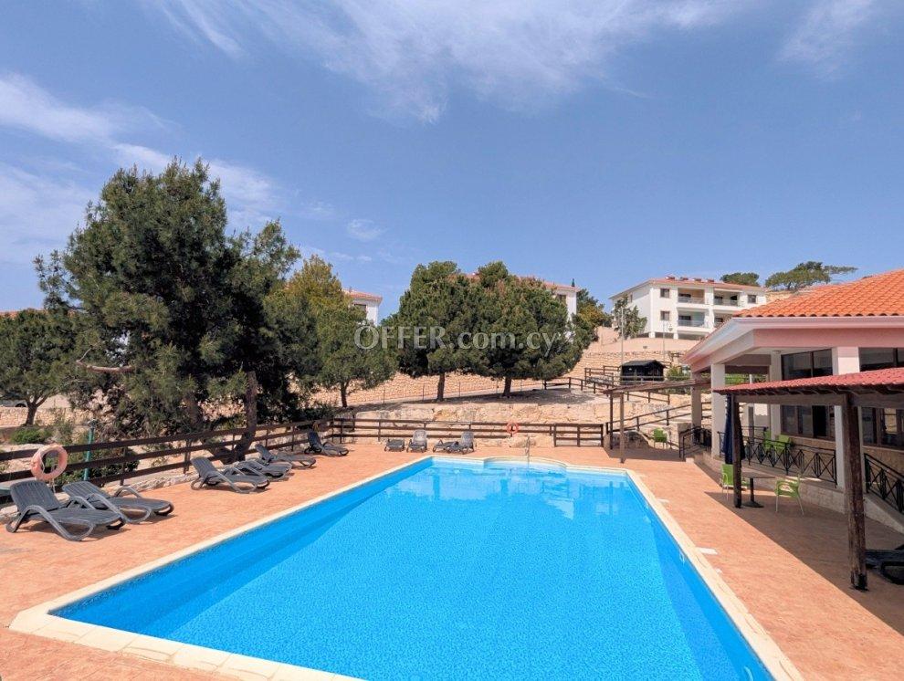 2-bedroom Apartment 80 sqm in Pissouri: https://www.offer.com.cy/en/2-bedroom-apartment-80-sqm-in-pissouri/21-816494/ (www.offer.com.cy)