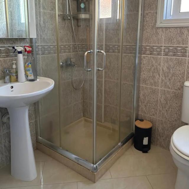 3-bedroom house in Larnaca №152085: https://dom.com.cy/en/catalog/rent/152085/ (dom.com.cy)