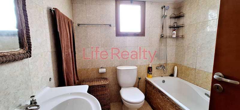 3-bedroom detached house for sale: https://www.bazaraki.com/adv/5787062_3-bedroom-detached-house-for-sale (www.bazaraki.com)