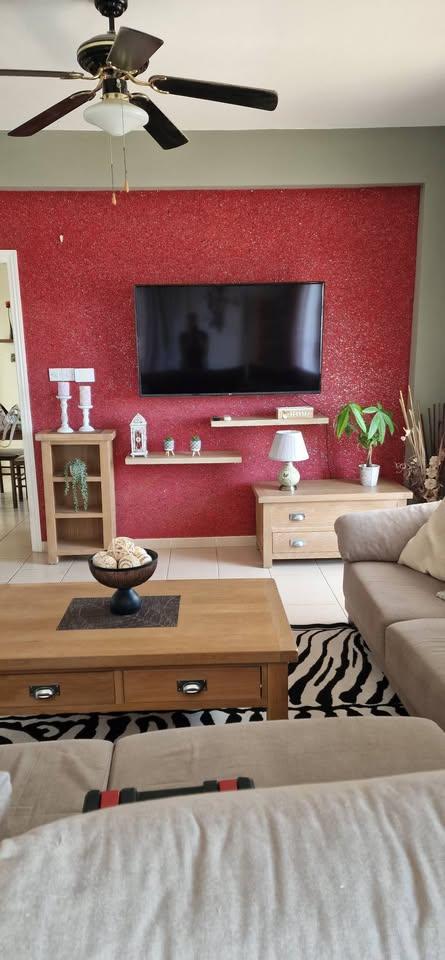 Large townhouse with centralheating in Peyia: https://www.facebook.com/marketplace/item/1235320814914526 (www.facebook.com)
