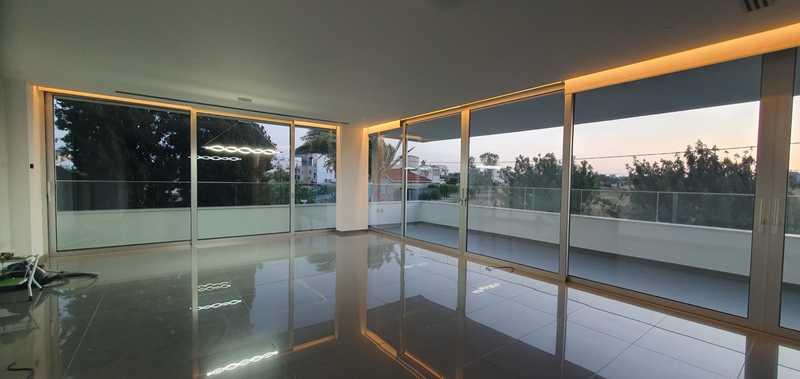 3-bedroom apartment to rent: https://www.bazaraki.com/adv/5799592_3-bedroom-apartment-to-rent (www.bazaraki.com)