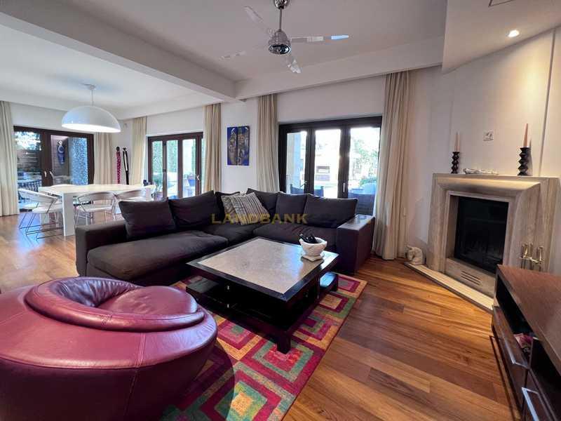 6-bedroom detached house for sale: https://www.bazaraki.com/adv/5795742_6-bedroom-detached-house-for-sale (www.bazaraki.com)