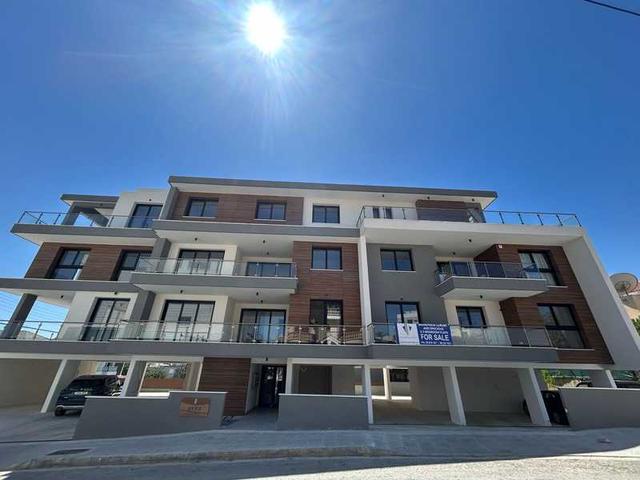 2-bedroom apartment to rent: https://www.bazaraki.com/adv/5792110_2-bedroom-apartment-to-rent (www.bazaraki.com)