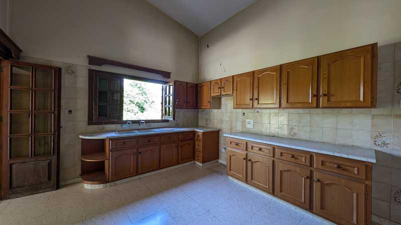 3-bedroom detached house for sale: https://www.bazaraki.com/adv/5798575_3-bedroom-detached-house-for-sale (www.bazaraki.com)
