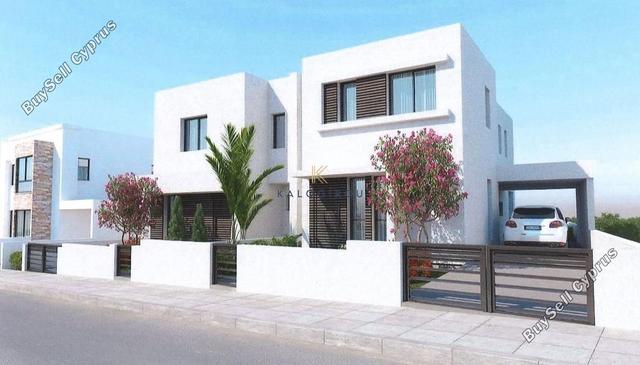 3 Bedroom Semi-detached house for sale in Aradippou, Larnaca: https://www.buysellcyprus.com/property-for-sale/larnaca/aradippou/3-bed-semi-detached-house-for-sale-aradippou-larnaca-1796660.html (www.buysellcyprus.com)