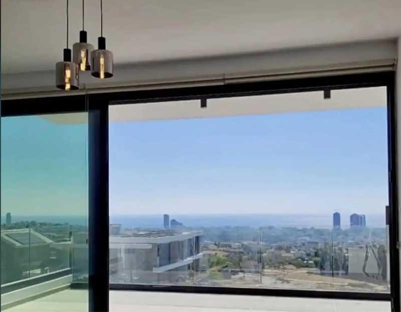 2-bedroom apartment to rent: https://www.bazaraki.com/adv/5794392_2-bedroom-apartment-to-rent (www.bazaraki.com)