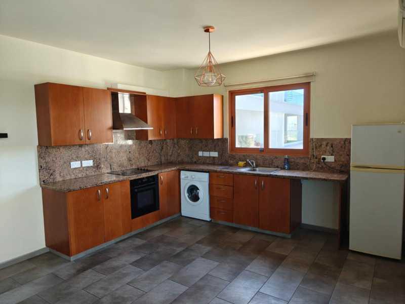 2-bedroom apartment to rent: https://www.bazaraki.com/adv/5792171_2-bedroom-apartment-to-rent (www.bazaraki.com)