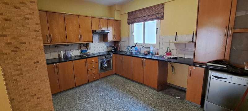 3-bedroom apartment for sale: https://www.bazaraki.com/adv/5792202_3-bedroom-apartment-for-sale (www.bazaraki.com)
