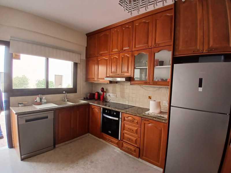 3-bedroom villa to rent: https://www.bazaraki.com/adv/5790392_3-bedroom-villa-to-rent (www.bazaraki.com)