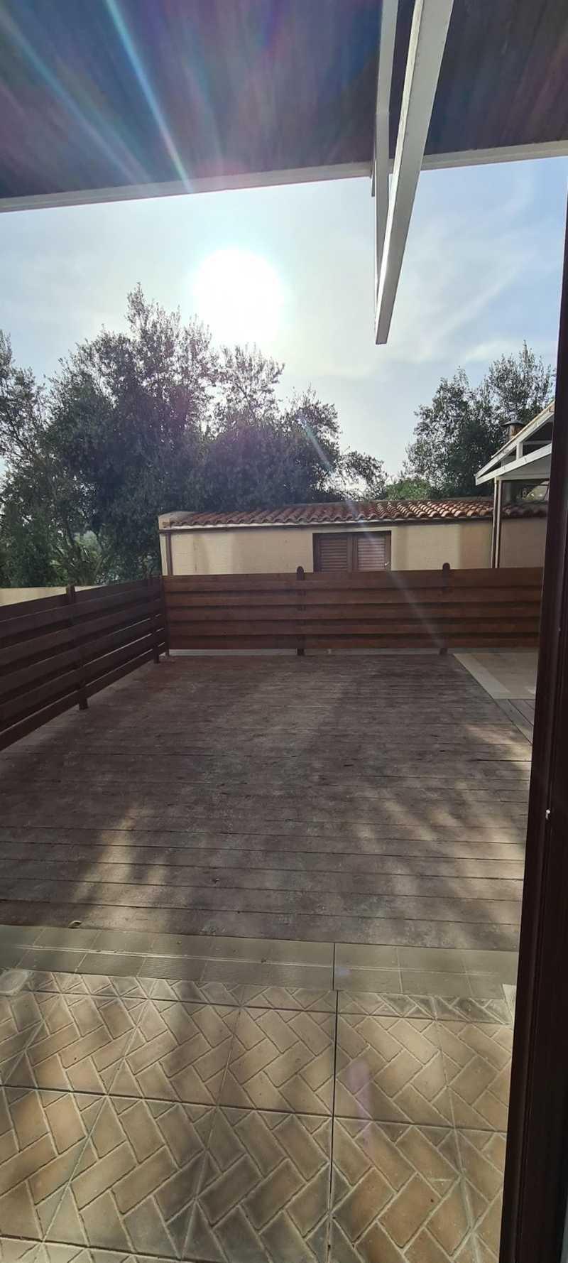 1-bedroom apartment to rent: https://www.bazaraki.com/adv/5797567_1-bedroom-apartment-to-rent (www.bazaraki.com)
