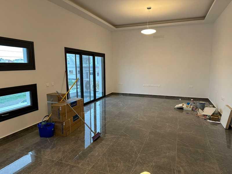 3-bedroom apartment to rent: https://www.bazaraki.com/adv/5787816_3-bedroom-apartment-to-rent (www.bazaraki.com)