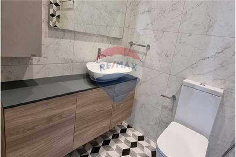 2-bedroom penthouse for sale: https://www.bazaraki.com/adv/5797864_2-bedroom-penthouse-for-sale (www.bazaraki.com)