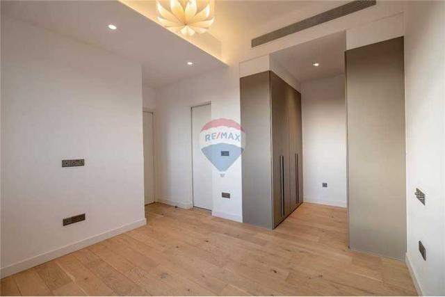 3-bedroom penthouse for sale: https://www.bazaraki.com/adv/5798073_3-bedroom-penthouse-for-sale (www.bazaraki.com)