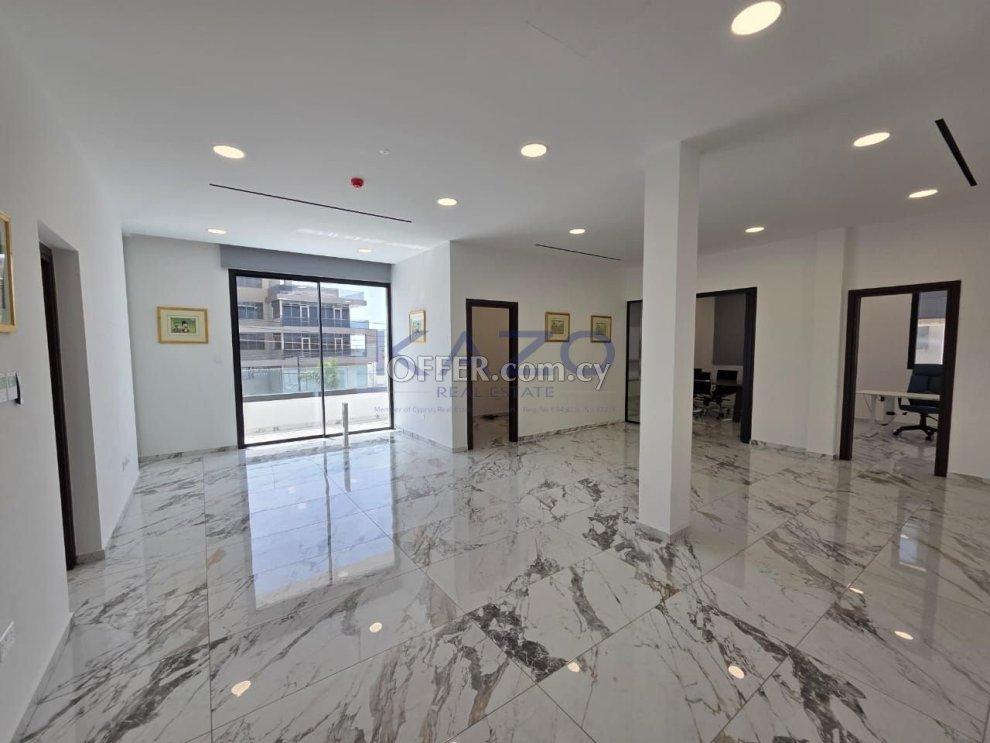 Luxurious Office Space in Kolonakiou, Columbia Area, Limassol: https://www.offer.com.cy/en/luxurious-office-space-in-kolonakiou-columbia-area-limassol/21-816785/ (www.offer.com.cy)