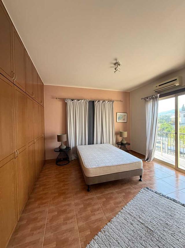3-bedroom semi-detached to rent: https://www.bazaraki.com/adv/5787633_3-bedroom-semi-detached-to-rent (www.bazaraki.com)