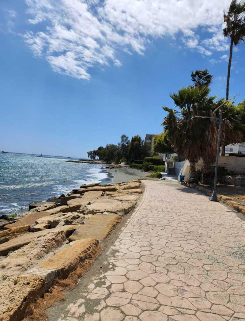 1-bedroom apartment to rent: https://www.bazaraki.com/adv/5792795_1-bedroom-apartment-to-rent (www.bazaraki.com)
