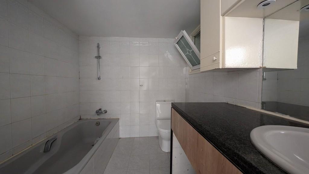 Residential Building 362 SQM For Sale: https://www.zyprus.com/property/39148/9-bedrooms-building-residential-building-in-kaimakli-nicosia (www.zyprus.com)