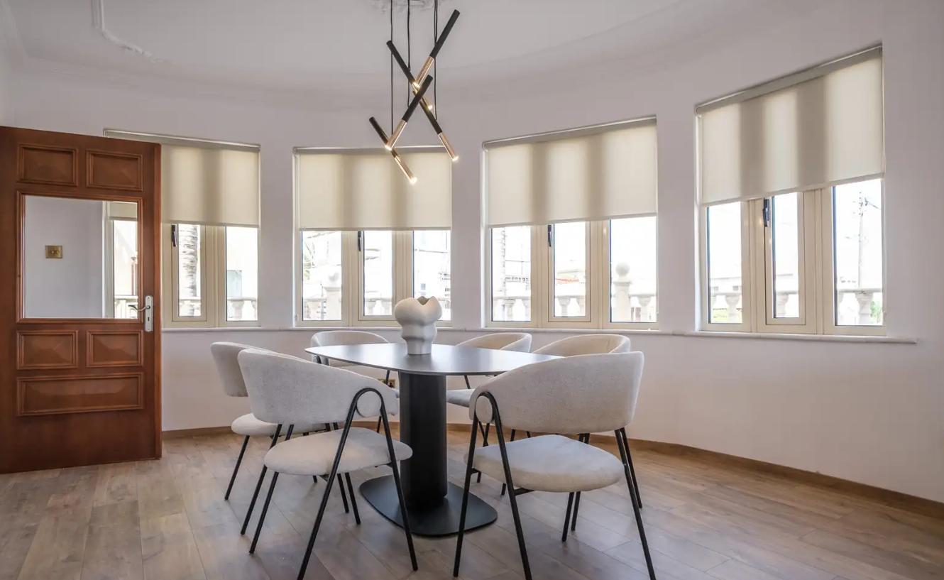 4-bedroom villa in Limassol №153448: https://dom.com.cy/en/catalog/rent/153448/ (dom.com.cy)