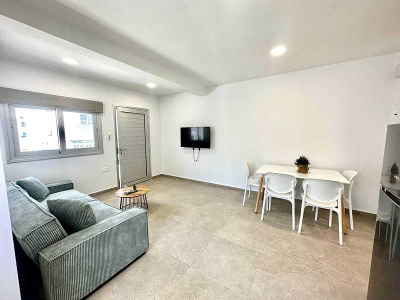 1 bedroom appartment: https://www.bazaraki.com/adv/5797873_1-bedroom-appartment (www.bazaraki.com)