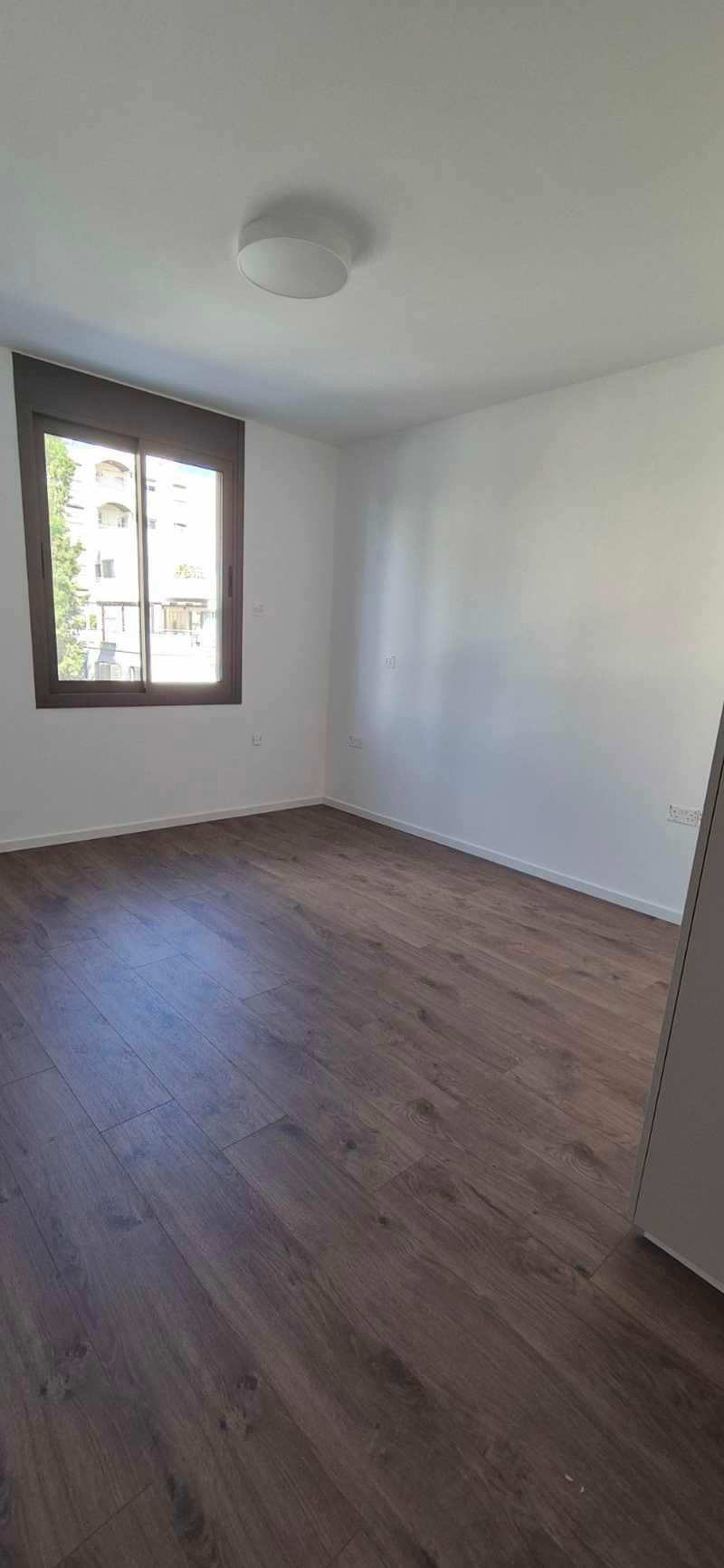 2-bedroom apartment to rent: https://www.bazaraki.com/adv/5759389_2-bedroom-apartment-to-rent (www.bazaraki.com)