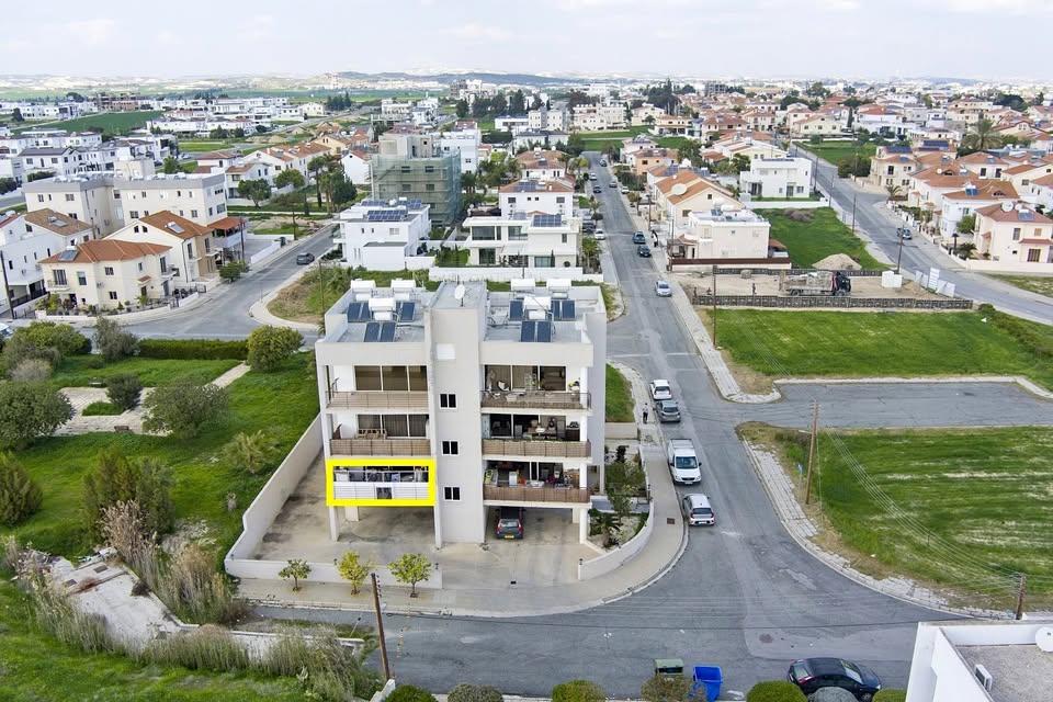 First Floor, Two-bedroom apartment for sale in Kamares area, Larnaca: https://www.facebook.com/marketplace/item/715040294416957 (www.facebook.com)