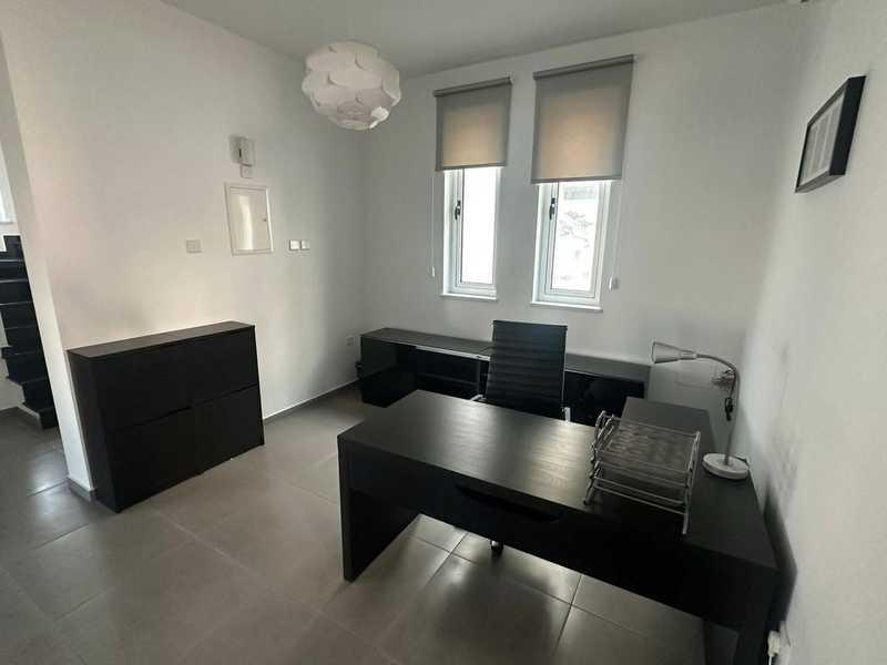  3-bedroom detached house to rent: https://www.bazaraki.com/adv/5789288_3-bedroom-detached-house-to-rent (www.bazaraki.com)