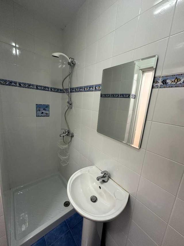 1-bedroom apartment to rent: https://www.bazaraki.com/adv/5793991_1-bedroom-apartment-to-rent (www.bazaraki.com)