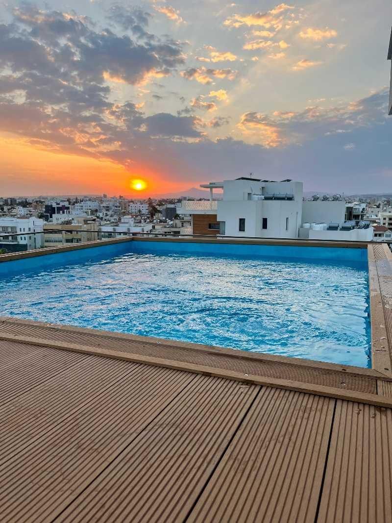 3-bedroom penthouse to rent: https://www.bazaraki.com/adv/5794730_3-bedroom-penthouse-to-rent (www.bazaraki.com)