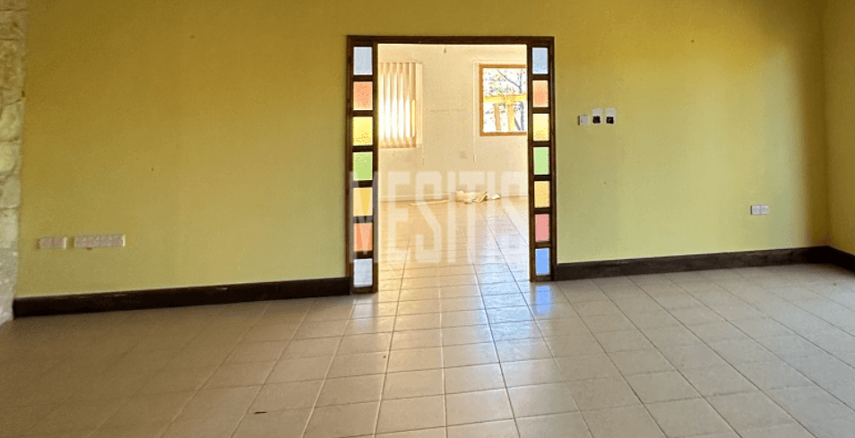 House/Villa For Sale, Lemesos, Agios Amvrosios: https://incyprusproperty.com/property/mesitis/house-villa-for-sale-lemesos-agios-amvrosios/ (incyprusproperty.com)