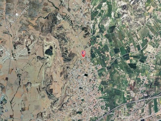1,403 SQM Residential Plot for sale in Oroklini, Larnaca: https://www.buysellcyprus.com/property-for-sale/larnaca/oroklini/plot-for-sale-oroklini-larnaca-1800864.html (www.buysellcyprus.com)
