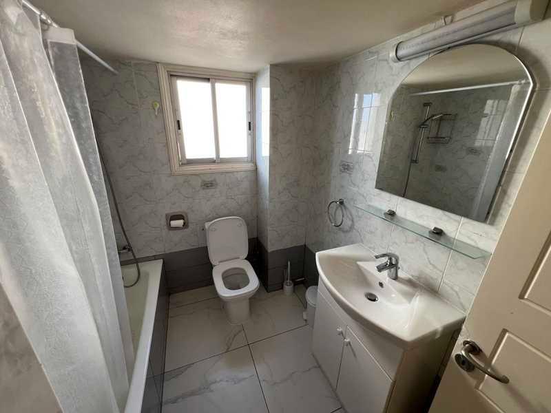 2-bedroom apartment to rent: https://www.bazaraki.com/adv/5792555_2-bedroom-apartment-to-rent (www.bazaraki.com)