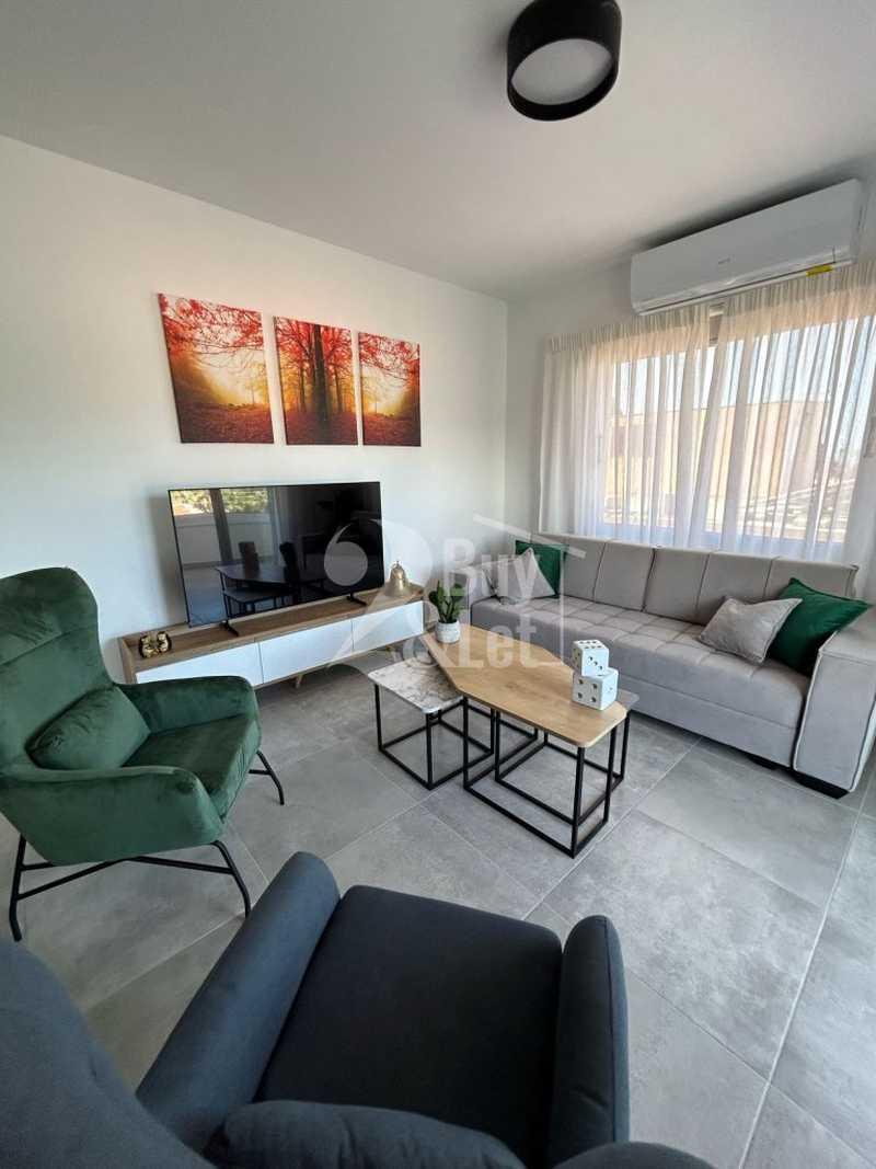 3-bedroom apartment for sale: https://www.bazaraki.com/adv/5795358_3-bedroom-apartment-for-sale (www.bazaraki.com)