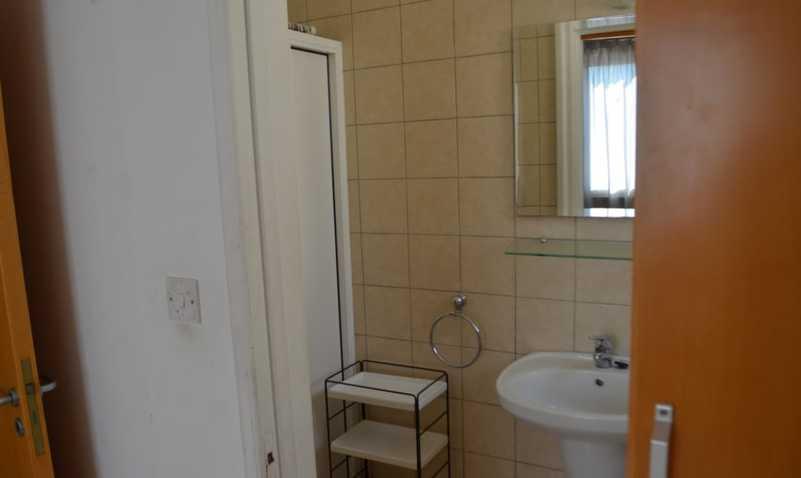 Room: https://www.bazaraki.com/adv/5792826_room-for-rent (www.bazaraki.com)