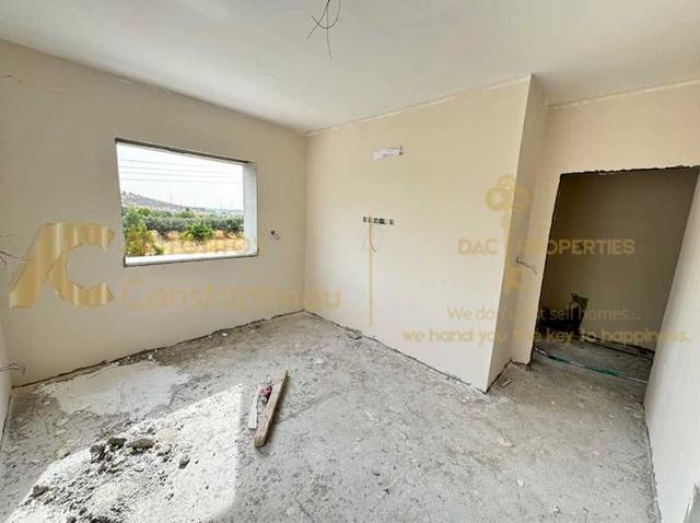 4-bedroom semi-detached for sale: https://www.bazaraki.com/adv/5793124_4-bedroom-semi-detached-for-sale (www.bazaraki.com)
