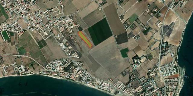 Residential land 13775 m²: https://www.bazaraki.com/adv/5788731_residential-land-13775-m2 (www.bazaraki.com)